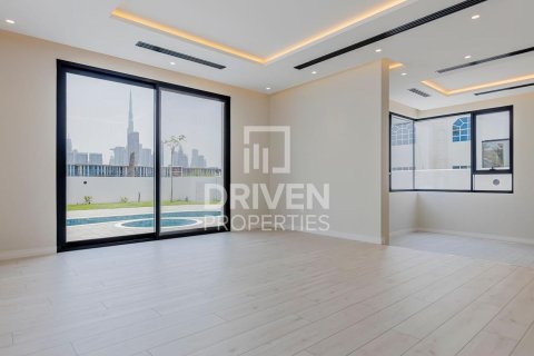 5 bedrooms Villa in Jumeirah, UAE No. 212284 18