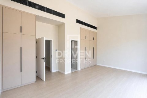 5 bedrooms Villa in Jumeirah, UAE No. 212284 17