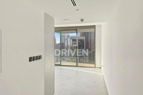 1 bedroom Apartment in Business Bay, UAE No. 212563 3
