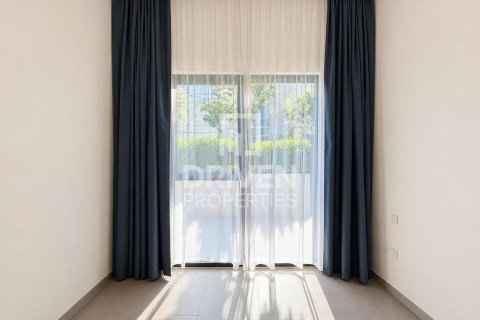 2 bedrooms Apartment in Executive Residences, UAE No. 212522 5