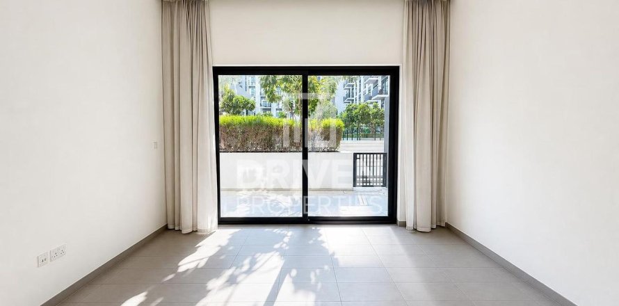 2 bedrooms Apartment in Executive Residences, UAE No. 212522