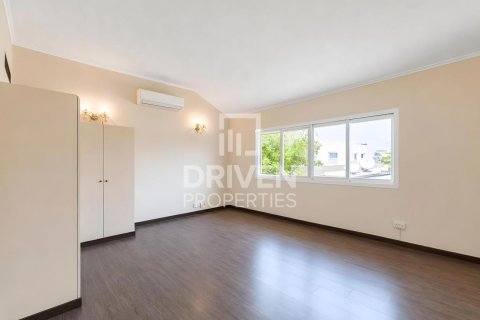 4 bedrooms Villa in Jumeirah, UAE No. 212706 13