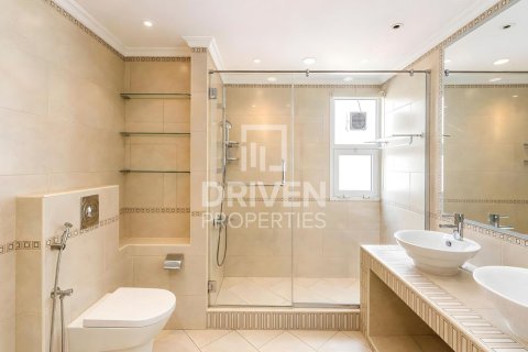 4 bedrooms Villa in Jumeirah, UAE No. 212706 19