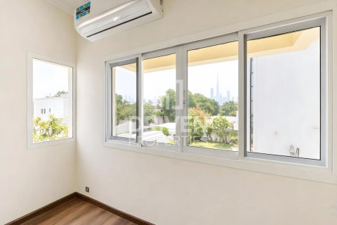 4 bedrooms Villa in Jumeirah, UAE No. 212706 10