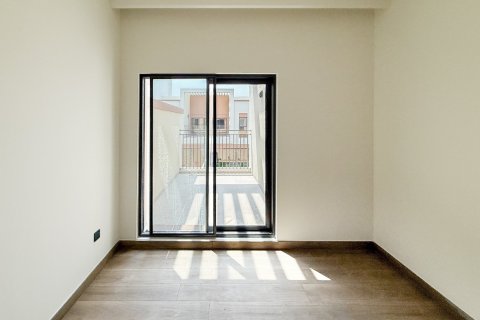 Townhouse de 3 dormitorios en Damac Lagoons, UAE No. 215338 6