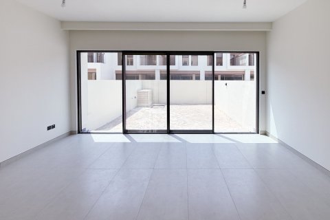 Townhouse de 3 dormitorios en Damac Lagoons, UAE No. 215338