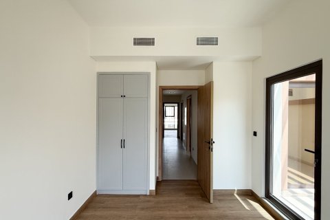 Townhouse de 3 dormitorios en Damac Lagoons, UAE No. 215338 9