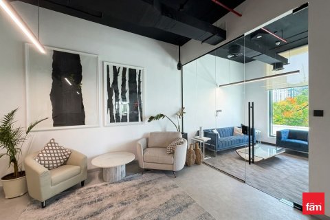 370.5m² Office in Sheikh Zayed Road, UAE No. 165948 7