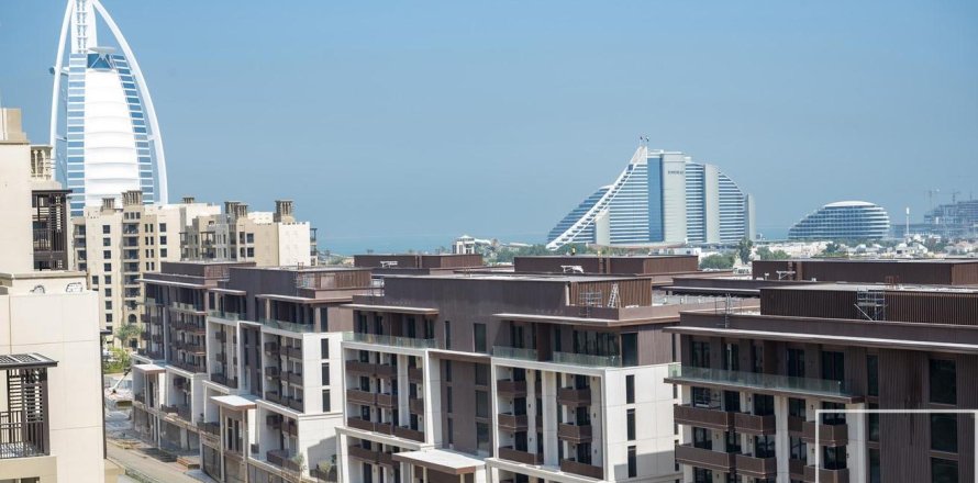 2 bedrooms Apartment in Umm Suqeim 3, UAE No. 211096