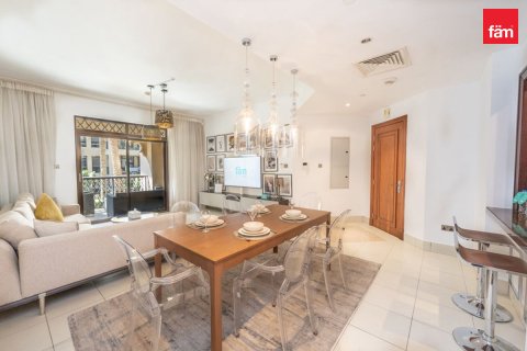 Apartment de 2 dormitorios en Old Town, UAE No. 223637