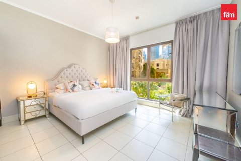 Apartment de 2 dormitorios en Old Town, UAE No. 223637 10