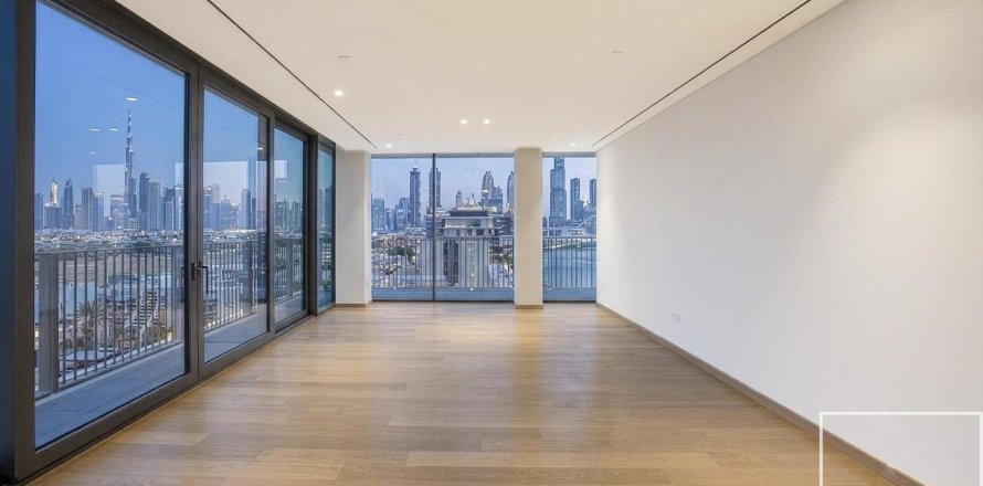 4 bedrooms Apartment in Jumeirah, UAE No. 211073