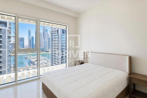 1 bedroom Apartment in EMAAR Beachfront, UAE No. 212549 5