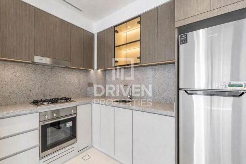 1 bedroom Apartment in EMAAR Beachfront, UAE No. 212549 6