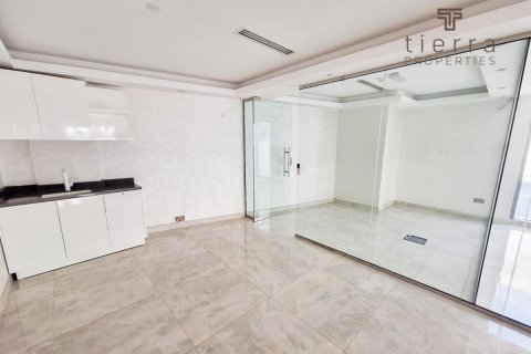 613.2m² Commercial property in Al Barsha, UAE No. 48812 12