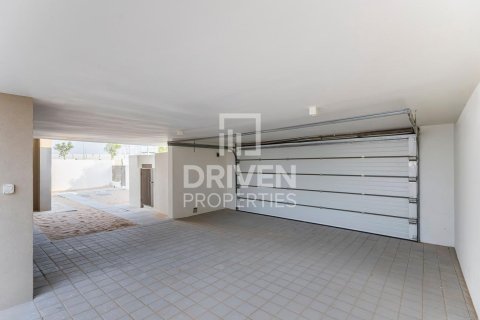 4 غرف نوم فيلا في Al Furjan, الإمارات العربية المتحدة رقم 215101 20