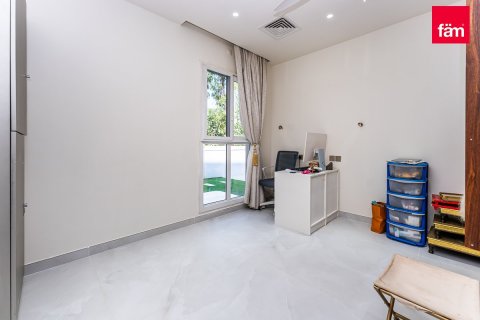 Villa de 4 dormitorios en Dubai, UAE No. 223676 14
