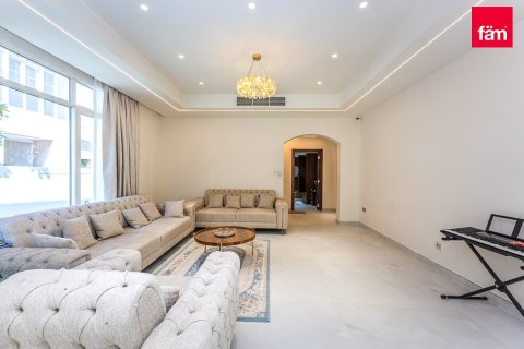 Villa de 4 dormitorios en Dubai, UAE No. 223676 11