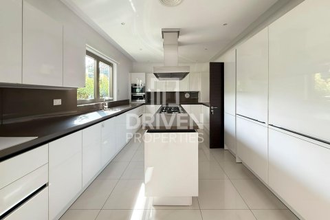 Вилла с 6 спальнями в Signature Villas, ОАЭ №202845 19
