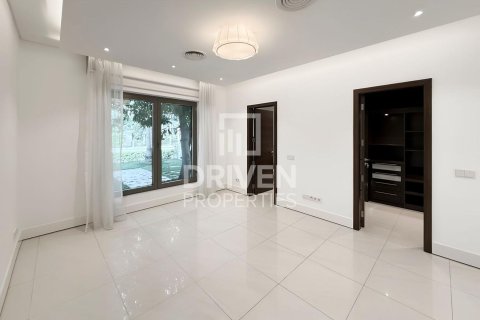 Вилла с 6 спальнями в Signature Villas, ОАЭ №202845 9