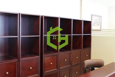 Office de 101.1m² en The Citadel Tower, UAE No. 11095 5