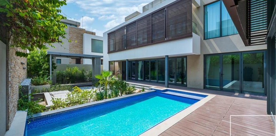 4 bedrooms Villa in Sobha Hartland, UAE No. 211026