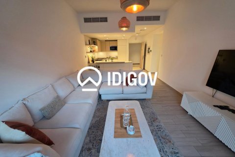 Квартира с 2 спальнями в District 15, ОАЭ №213936 3