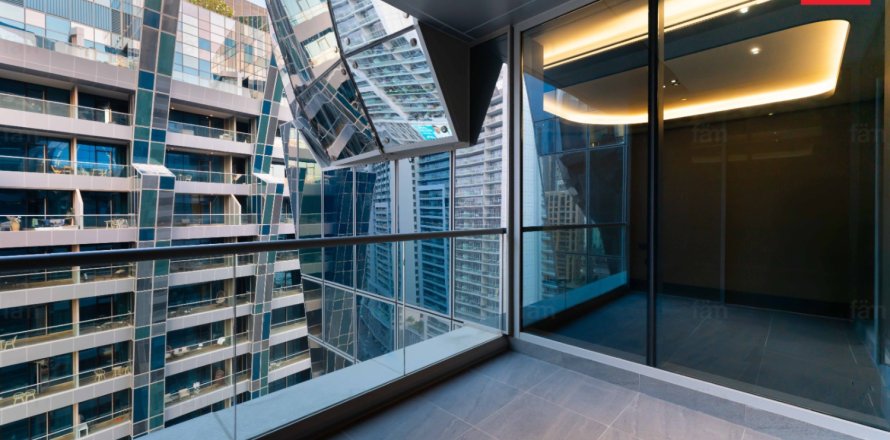 Apartment de 2 dormitorios en Business Bay, UAE No. 216048