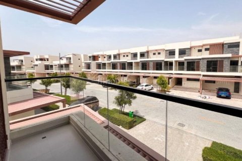 Вилла с 6 спальнями в DAMAC Hills (Akoya by DAMAC), ОАЭ №168279 7