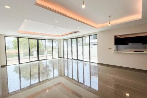 Вилла с 6 спальнями в DAMAC Hills (Akoya by DAMAC), ОАЭ №168279 10