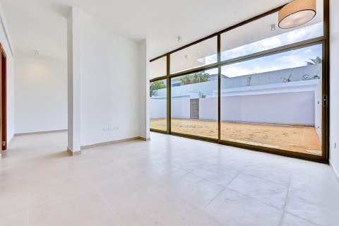 Villa de 3 dormitorios en Mirdif, UAE No. 223465 3