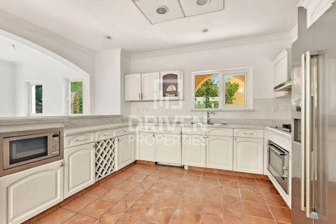 5 bedrooms Villa in The Villa, UAE No. 212450 22