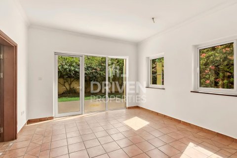 5 bedrooms Villa in The Villa, UAE No. 212450 23