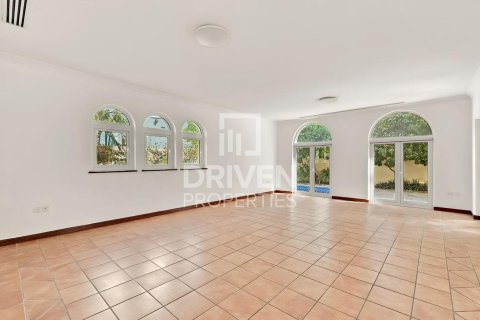 5 bedrooms Villa in The Villa, UAE No. 212450