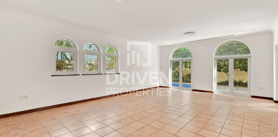 5 bedrooms Villa in The Villa, UAE No. 212450