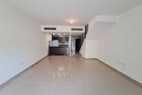 4 غرف نوم فيلا في Al Reef, الإمارات العربية المتحدة رقم 34735 4