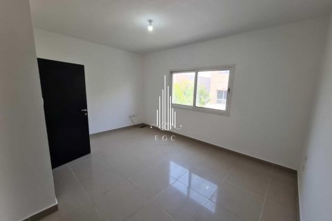 4 غرف نوم فيلا في Al Reef, الإمارات العربية المتحدة رقم 34735 9