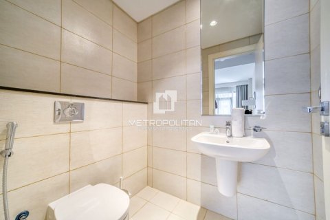 1 bedroom Apartment in Business Bay, UAE No. 130100 8