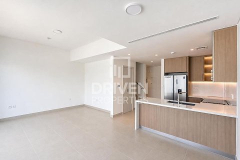 Townhouse de 3 dormitorios en The Valley, UAE No. 214176