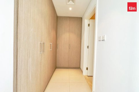 Appartement de 2 chambres à Dubai, UAE No. 224713 8