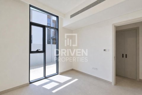 4 bedrooms Townhouse in Mudon, UAE No. 211684 11