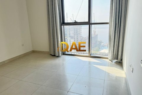 Apartment de 3 dormitorios en Creekside 18, UAE No. 43274 4