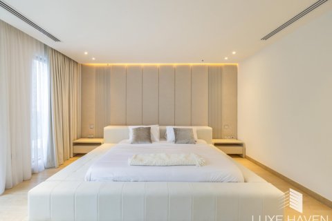 Villa de 4 dormitorios en Jumeirah Islands, UAE No. 48719 14
