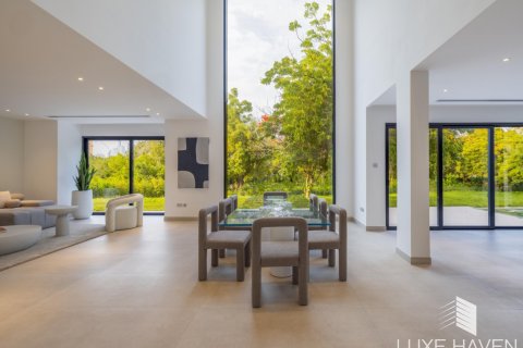 Villa de 4 dormitorios en Jumeirah Islands, UAE No. 48719 27