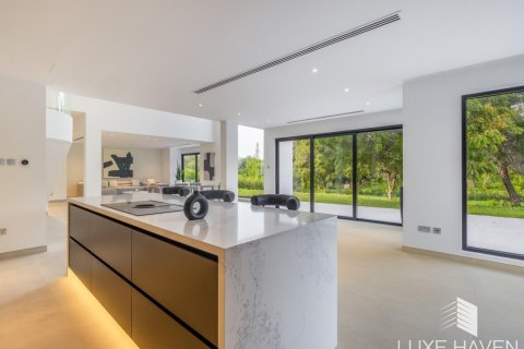 Villa de 4 dormitorios en Jumeirah Islands, UAE No. 48719 29