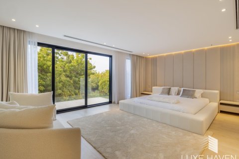 Villa de 4 dormitorios en Jumeirah Islands, UAE No. 48719 15