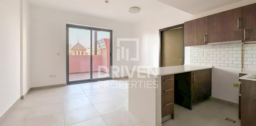 1 bedroom Apartment in District 11, UAE No. 211353