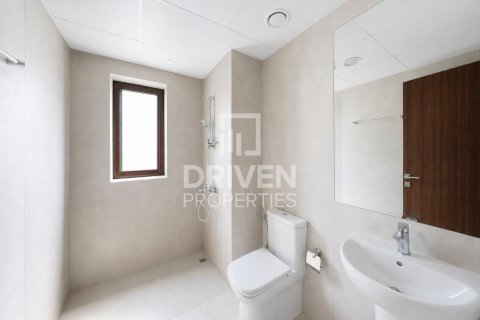 Townhouse de 4 dormitorios en District 11, UAE No. 223210 17