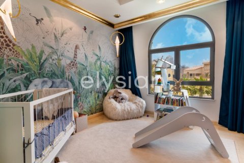 Villa de 5 dormitorios en Signature Villas, UAE No. 64975 9