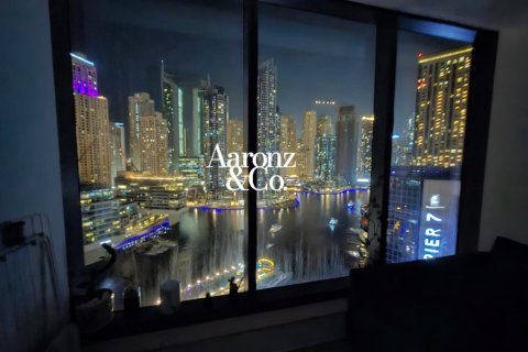 Apartment de 1 dormitorio en Silverene Tower B, UAE No. 220987